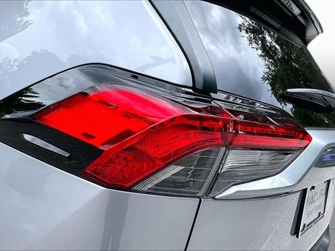 Used 2023 Toyota RAV4 XLE FWD image 29