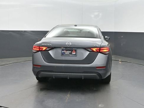 Used 2024 Nissan Sentra SV image 28