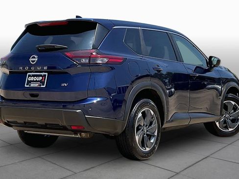 Used 2024 Nissan Rogue SV FWD image 13