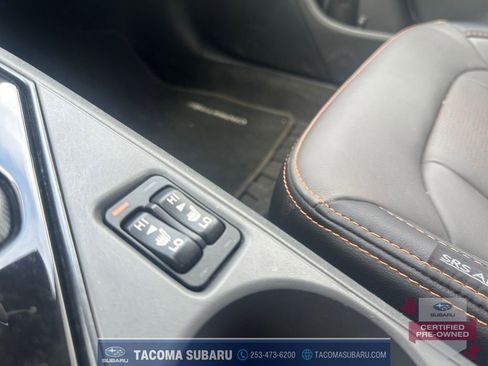 Used 2024 Subaru Crosstrek 2.5i Limited w/ Crosstrek Mirror Package image 25