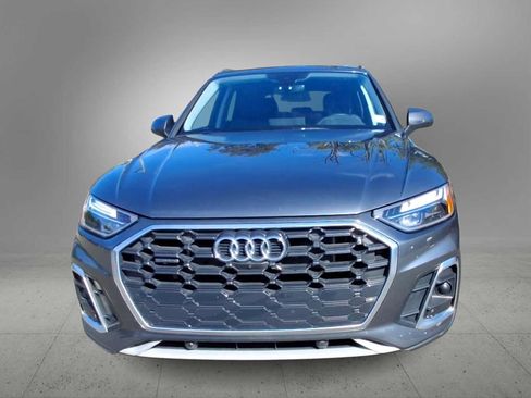 Used 2024 Audi Q5 e Premium Plus w/ Premium Plus Package AWD/4WD image 3