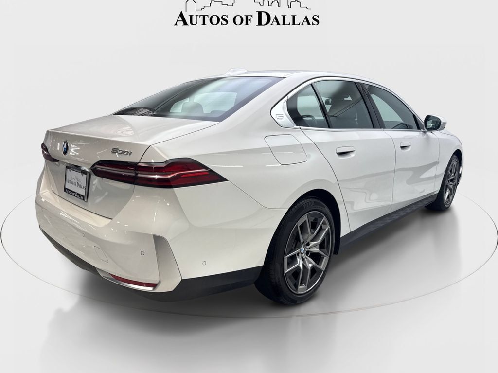 Used 2026 BMW 530i RWD image 7