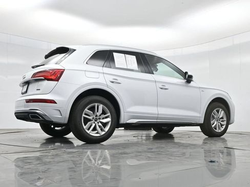 Used 2023 Audi Q5 2.0T Premium w/ Convenience Package AWD/4WD image 55