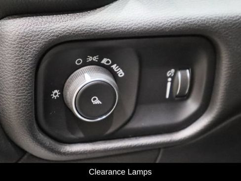 Used 2022 RAM 2500 Tradesman AWD/4WD image 19