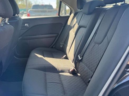 Used 2012 Ford Fusion SE FWD image 9