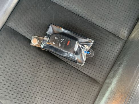 Certified 2021 Jeep Grand Cherokee Laredo X image 34