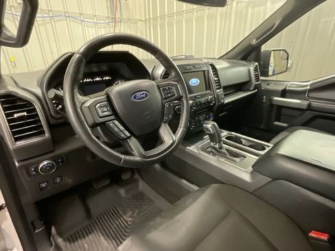 Used 2018 Ford F150 XLT w/ Equipment Group 302A Luxury image 9