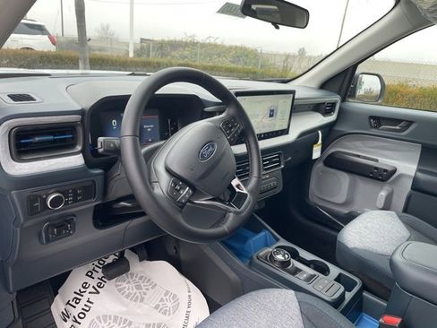 New 2026 Ford Maverick XLT image 9