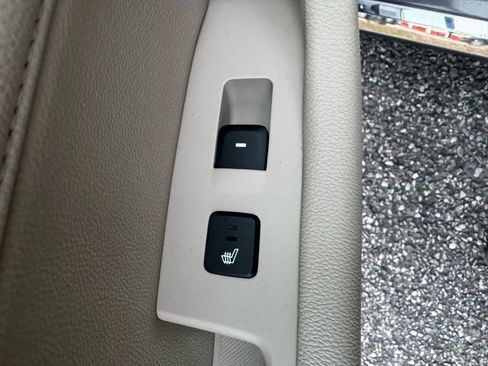 Used 2017 Hyundai Sonata Limited w/ Ultimate Package 04 image 16