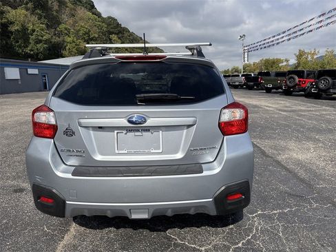 Used 2016 Subaru Crosstrek 2.0i Premium w/ Moonroof Package image 5