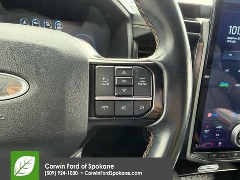 Used 2023 Ford Expedition Platinum AWD/4WD image 27