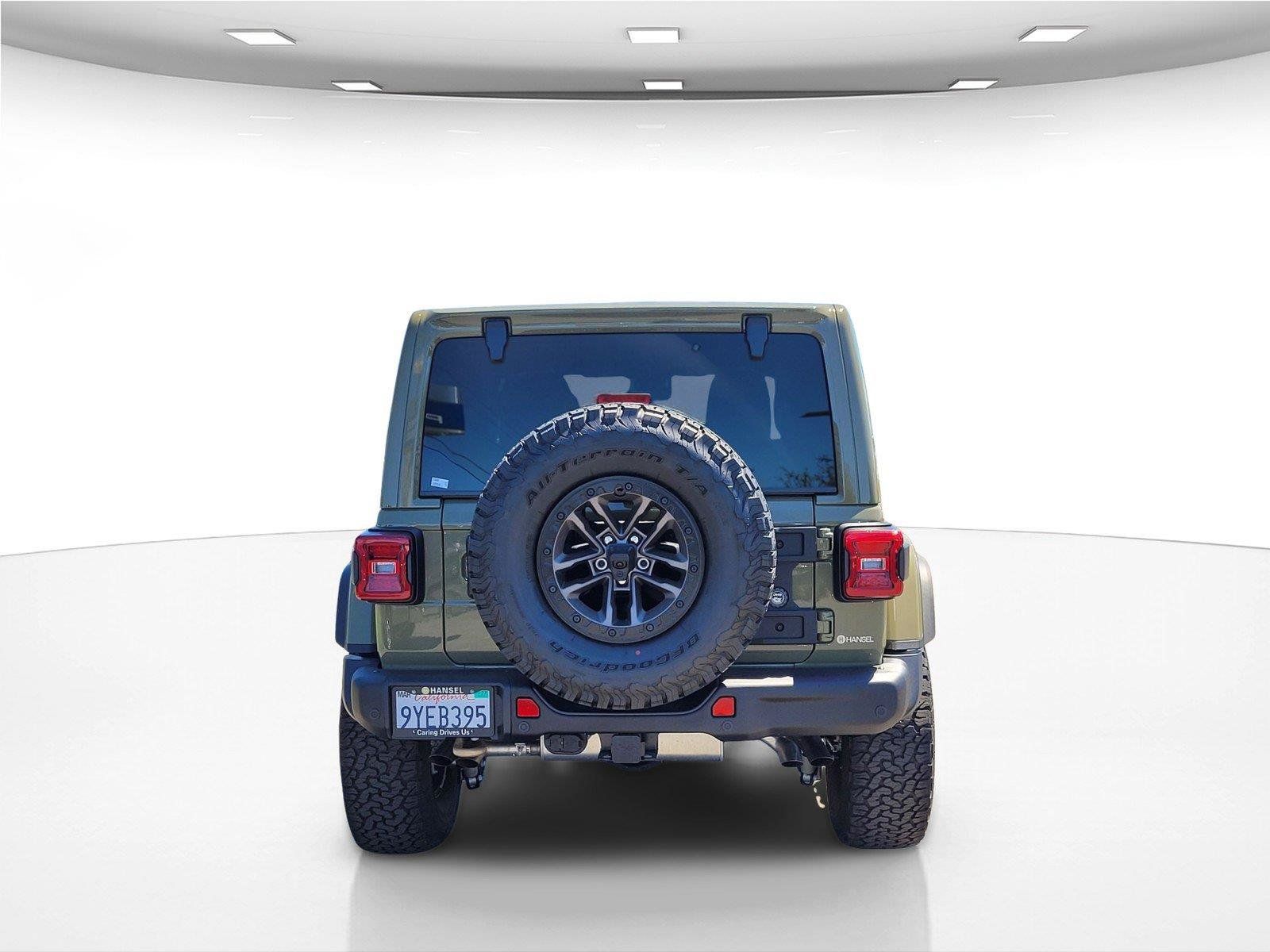 Used 2025 Jeep Wrangler Unlimited Rubicon 392 AWD/4WD image 8