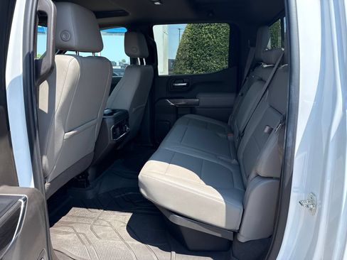 Used 2019 Chevrolet Silverado 1500 LTZ w/ LTZ Premium Package AWD/4WD image 10