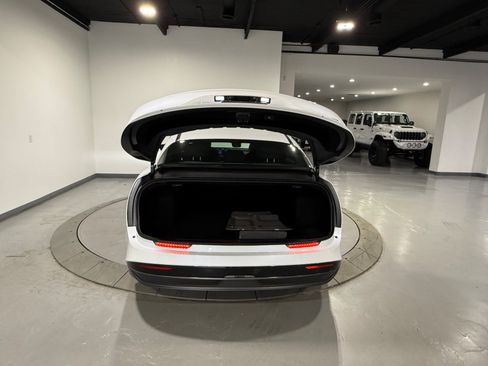 Used 2024 Lucid Air Touring AWD/4WD image 16
