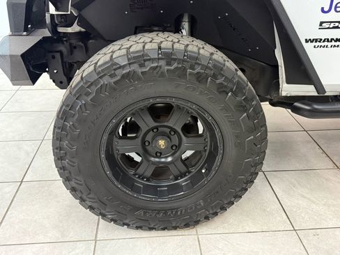 Used 2016 Jeep Wrangler Unlimited Sport w/ Quick Order Package 24S image 32