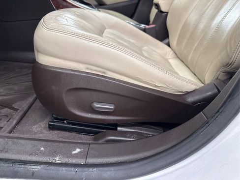 Used 2014 Buick Verano Leather image 36