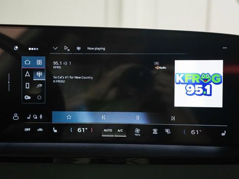 New 2025 Audi Q6 e-tron Premium image 19