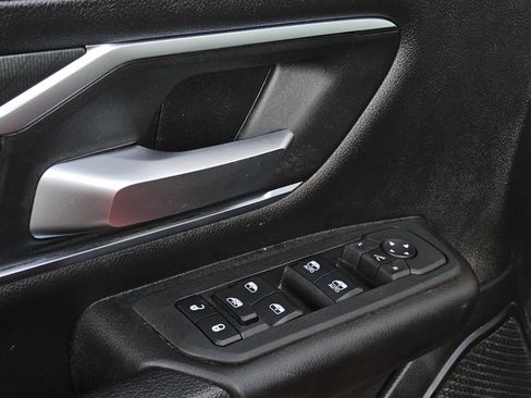 Used 2025 RAM 1500 Big Horn image 27