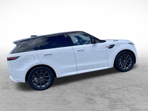 Certified 2025 Land Rover Range Rover Sport Dynamic SE AWD/4WD image 7