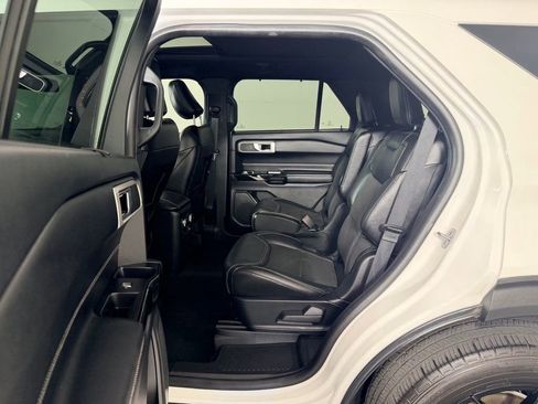 Used 2022 Ford Explorer ST AWD/4WD image 27