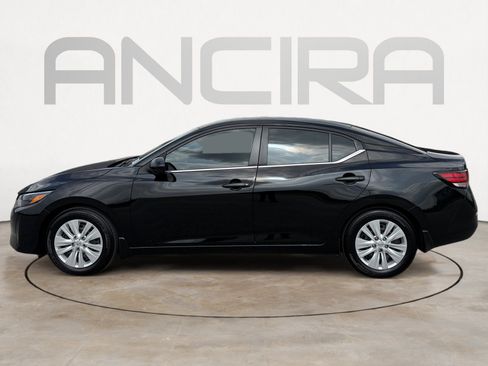 Used 2025 Nissan Sentra S FWD image 7