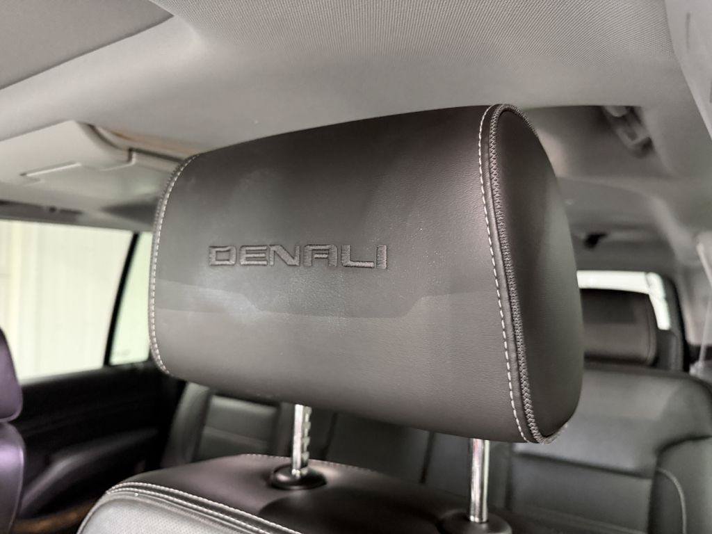 Used 2016 GMC Yukon XL Denali w/ Open Road Package AWD/4WD image 14