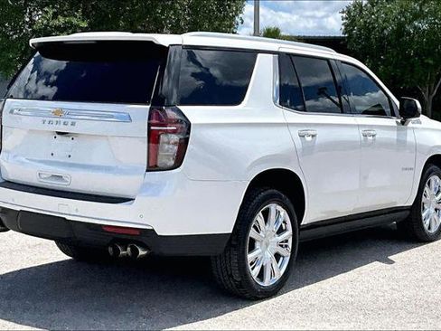 Used 2022 Chevrolet Tahoe High Country RWD image 5
