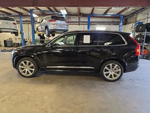Used 2018 Volvo XC90 T6 Inscription w/ Convenience Package AWD/4WD image 2