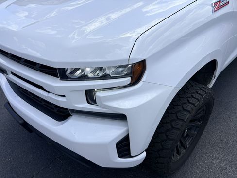 Used 2019 Chevrolet Silverado 1500 RST w/ True North Edition AWD/4WD image 2