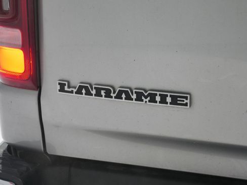 Used 2022 RAM 1500 Laramie w/ Sport Appearance Package image 27