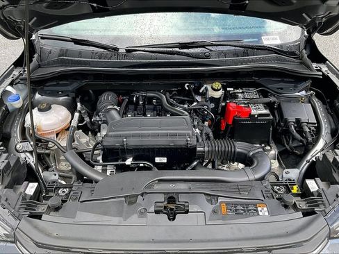 Certified 2025 Ford Escape ST-Line w/ Tech Pack #1 FWD image 10