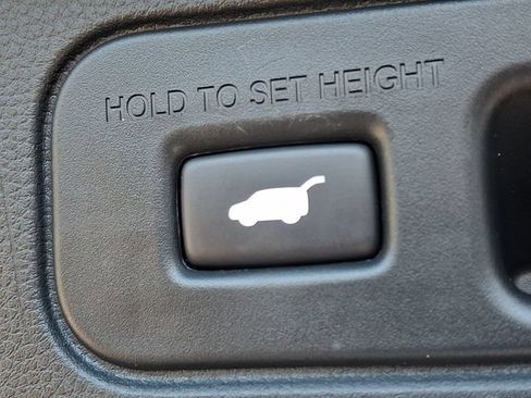 Used 2023 Honda Pilot Elite image 29