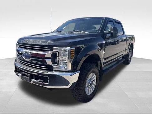 Used 2019 Ford F250 XLT AWD/4WD image 3