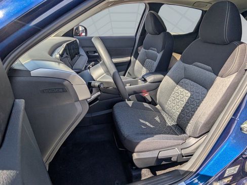 New 2026 Nissan Kicks SV w/ SV Premium Package FWD image 4