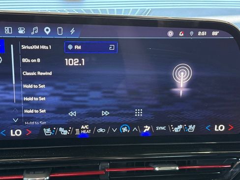 Used 2025 Chevrolet Silverado EV RST AWD/4WD image 28