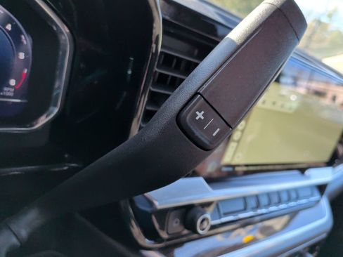 Used 2024 Chevrolet Silverado 2500 LT image 35