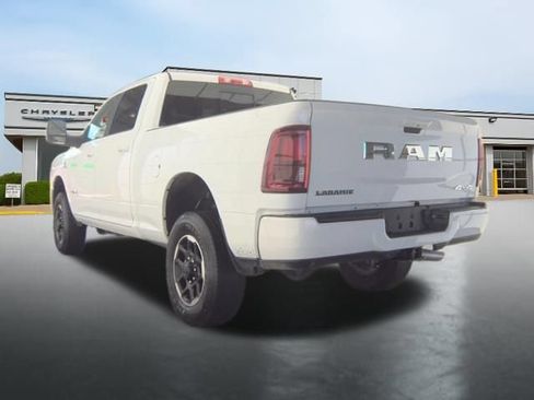 Used 2026 RAM 2500 Laramie AWD/4WD image 5