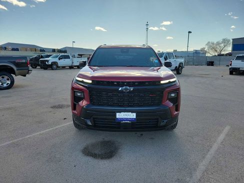 New 2026 Chevrolet Traverse RS w/ LPO, Floor Liner Package FWD image 3