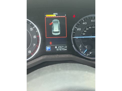 Used 2022 Subaru Ascent Limited w/ Technology Package AWD/4WD image 6