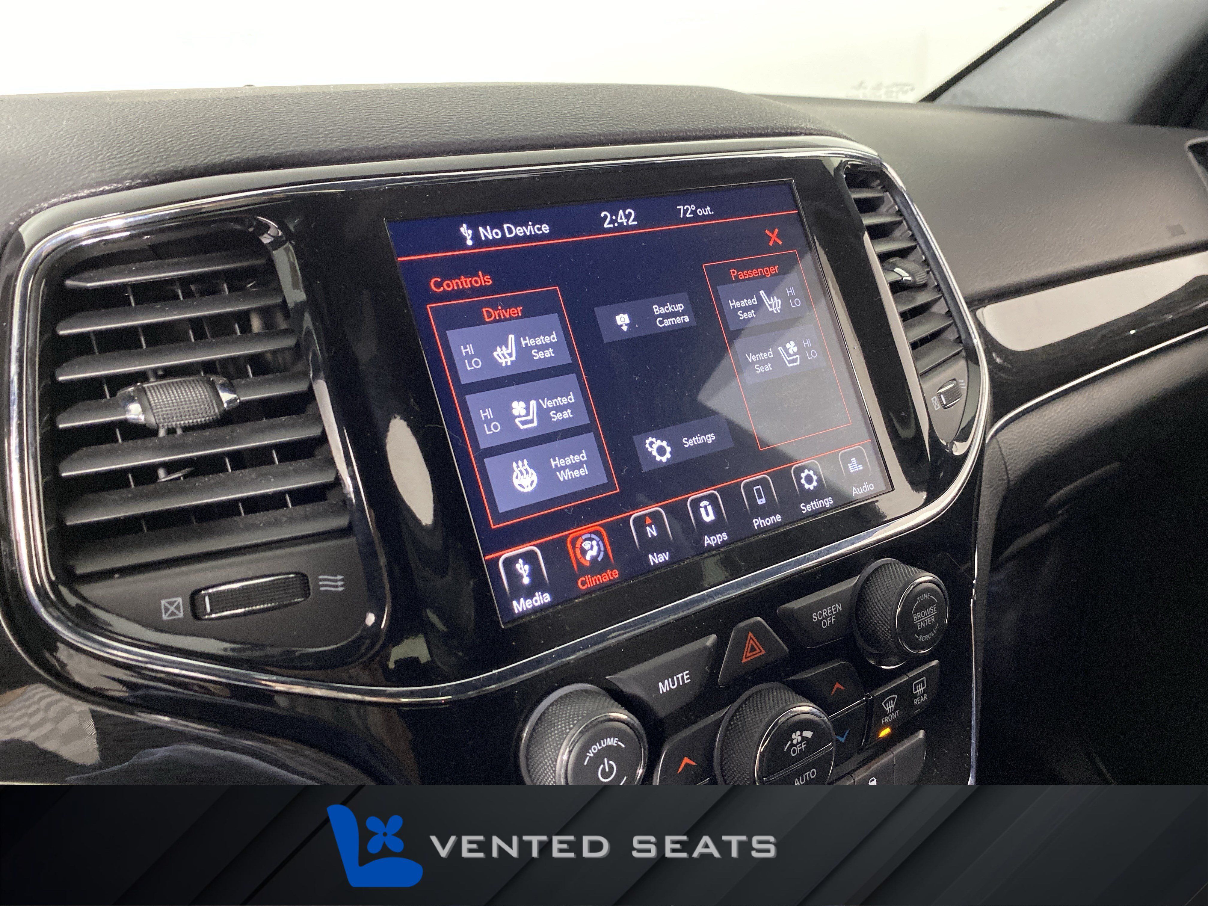 Used 2021 Jeep Grand Cherokee Trailhawk AWD/4WD image 7