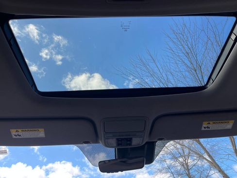 Used 2018 Honda Odyssey EX-L image 9