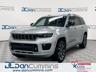Used 2023 Jeep Grand Cherokee L Overland w/ Luxury Tech Group IV AWD/4WD video 1