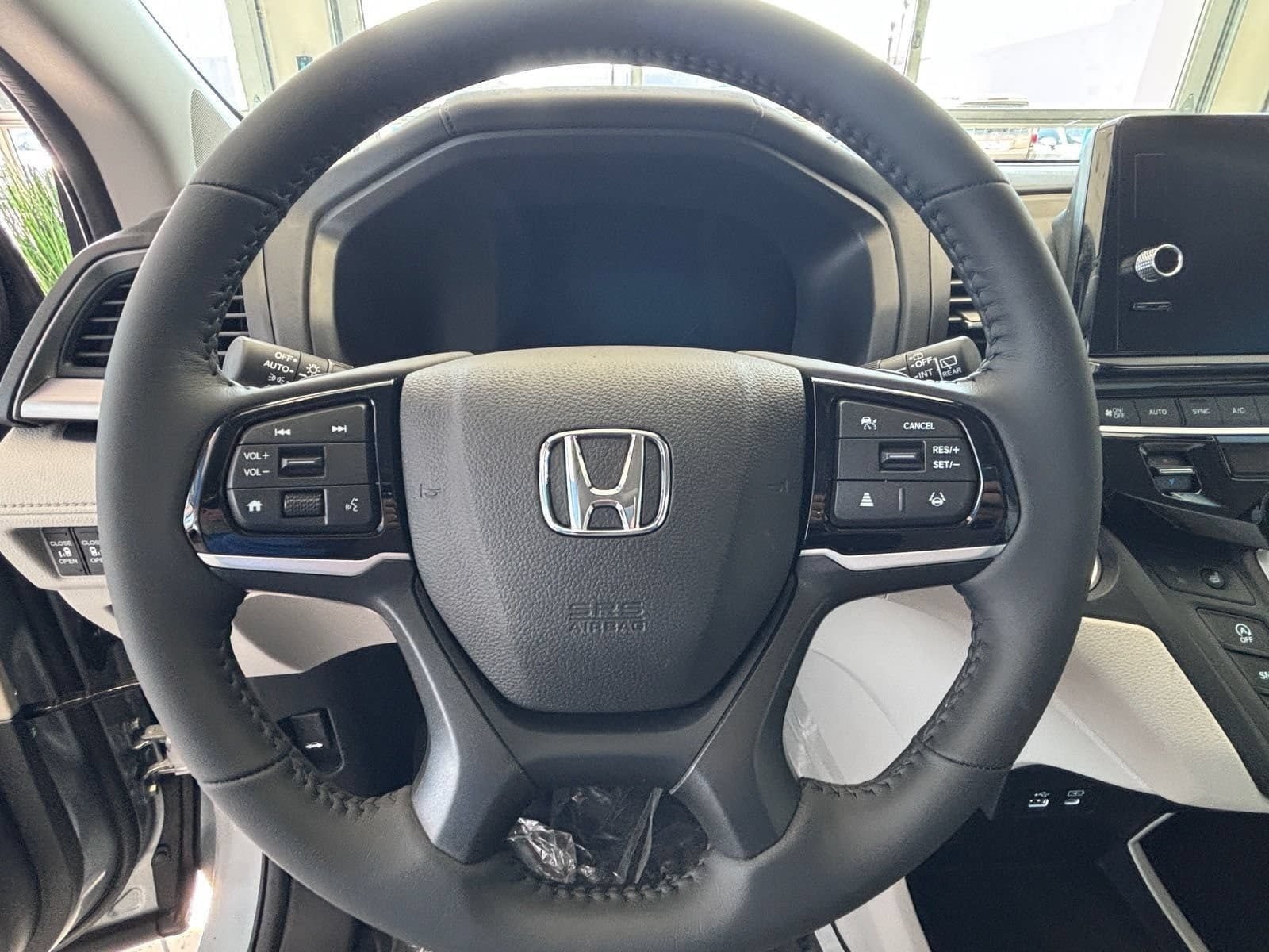 New 2027 Honda Odyssey EX-L image 17
