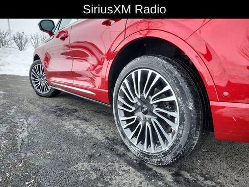 Used 2022 Lincoln Corsair Reserve w/ Equipment Group 201A image 18