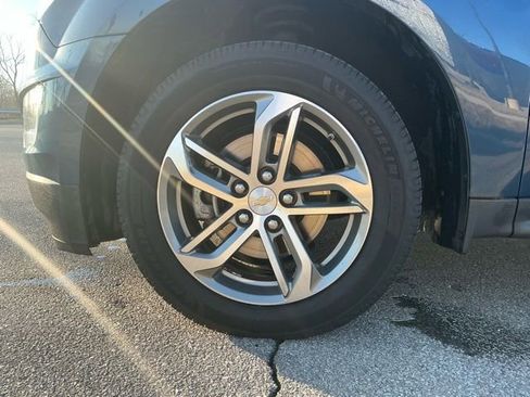 Used 2016 Chevrolet Equinox LTZ w/ Enhanced Convenience Package image 15