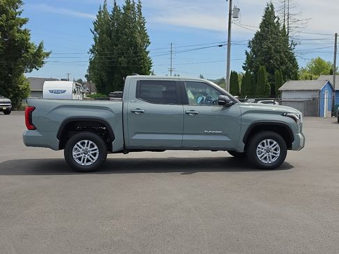 New 2026 Toyota Tundra SR5 AWD/4WD image 7