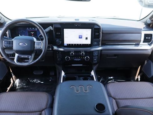 Used 2025 Ford F450 King Ranch w/ Chrome Package AWD/4WD image 18