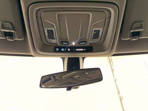 Used 2021 Chevrolet Silverado 1500 LT w/ Bed Protection Package RWD image 23