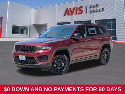 Used 2025 Jeep Grand Cherokee Altitude