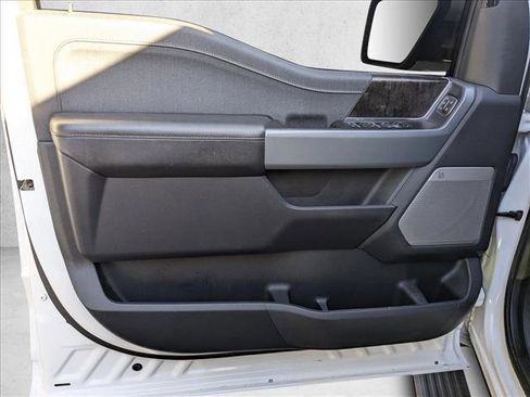 Used 2023 Ford F150 Lightning Lariat w/ Equipment Group 511A High image 11